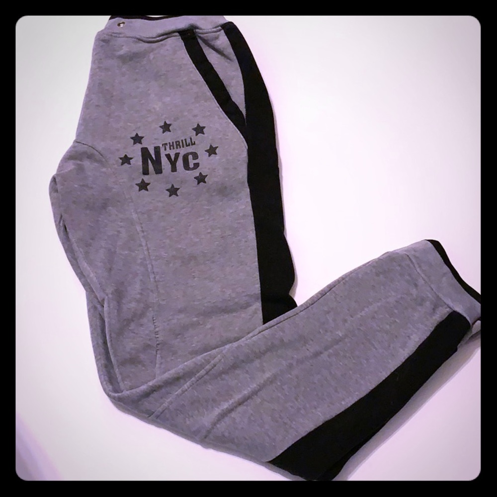 Thrill NYC joggers